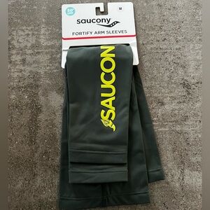 Saucony Fortify Arm Sleeves, Size M, Never Worn